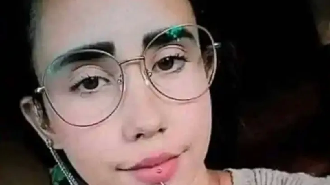 Una joven murió en Brasil tras ponerse un piercing.