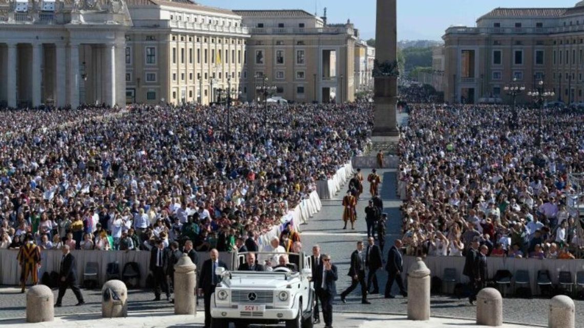 Vaticano - El Papa Francisco celebra el centenario del nacimiento del fundador de Comuníón y Liberación 