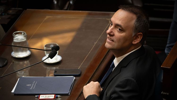 El jefe de Gabinete, Manuel Adorni, es investigado por la Justicia.