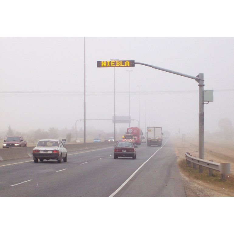 Accesos complicados por niebla y accidentes: hay un muerto