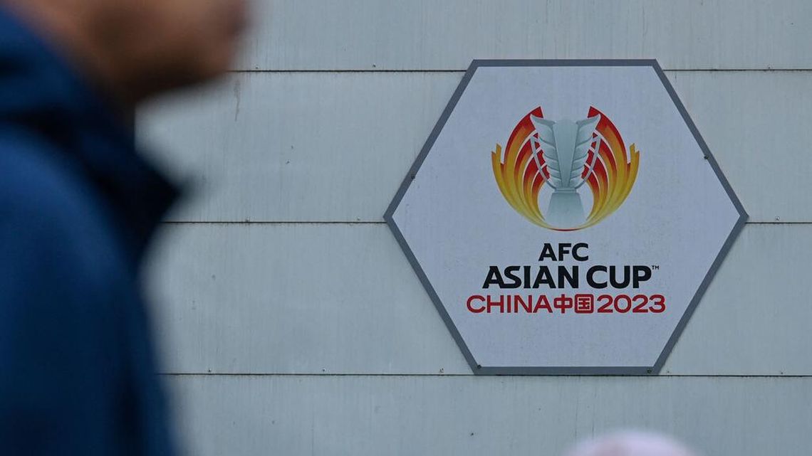 China renunció a organizar la Copa Asia por rebrote de Covid.