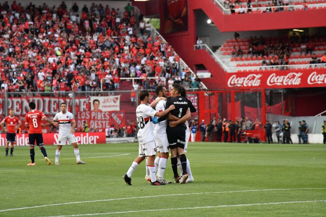 Independiente perdió ante Newells en el partido postergado de la segunda fecha