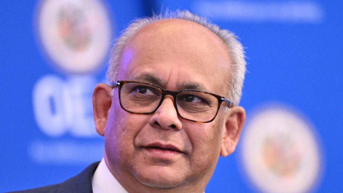 Albert Ramdin es el nuevo secretario general de la OEA por aclamación de sus miembros