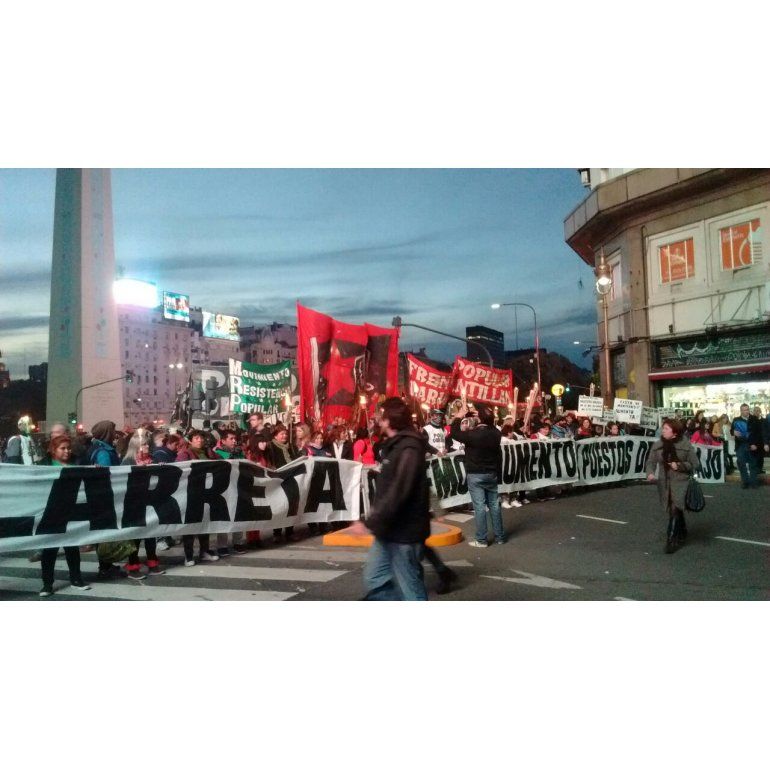 Desocupados y cooperativistas realizan acampe y vigilia en Plaza de Mayo