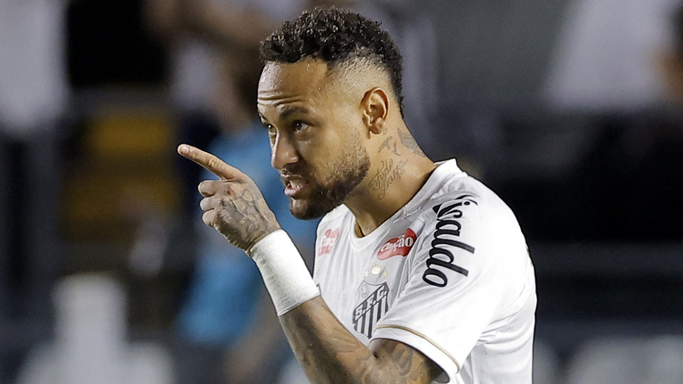 Ney tiene que convencer a Ancelotti para ir al Mundial.