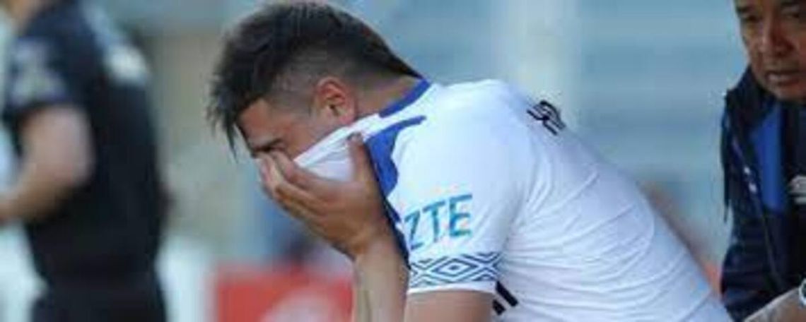 Lautaro Gianetti y una nueva lesión en la rodilla izquierda.