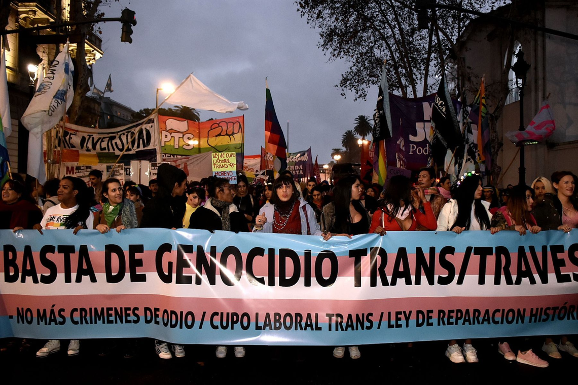 Día del Orgullo: 7ª marcha contra los travesticidios, transfemicidos y transhomicidios