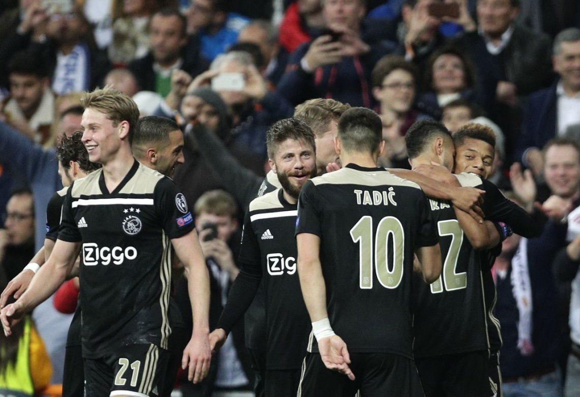 Dusan Tadic realizó una asistencia mágica para que el Ajax eliminie al Real Madrid de la Champions League