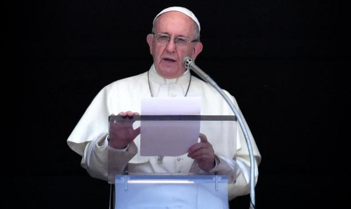 Pedido del Papa por las tragedias con los inmigrantes en el Mediterráneo