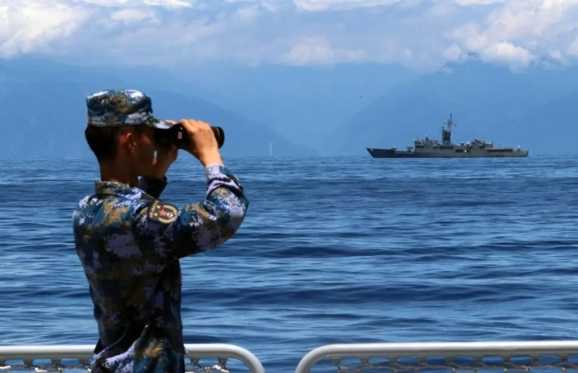 Barco de la Armada estadounidense entró ilegalmente en un atolón en disputa del Mar de China Meridional (imagen ilustrativa)