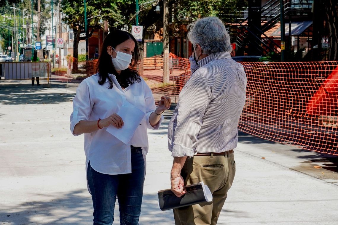 Soledad Martínez supervisó las obras de asfaltado en Olivos