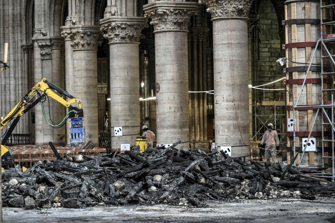 Notre Dame: aseguran que la catedral todavía está en peligro