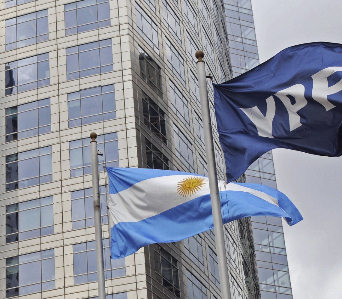 YPF: anuncian inversiones. 