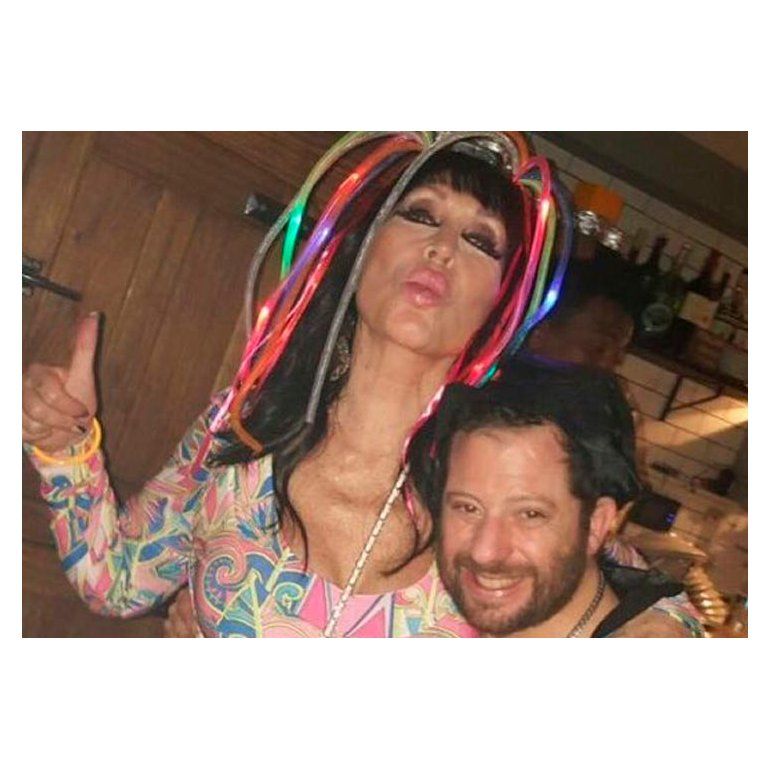 Así se disfrazó Ottavis para festejar Halloween con Moria