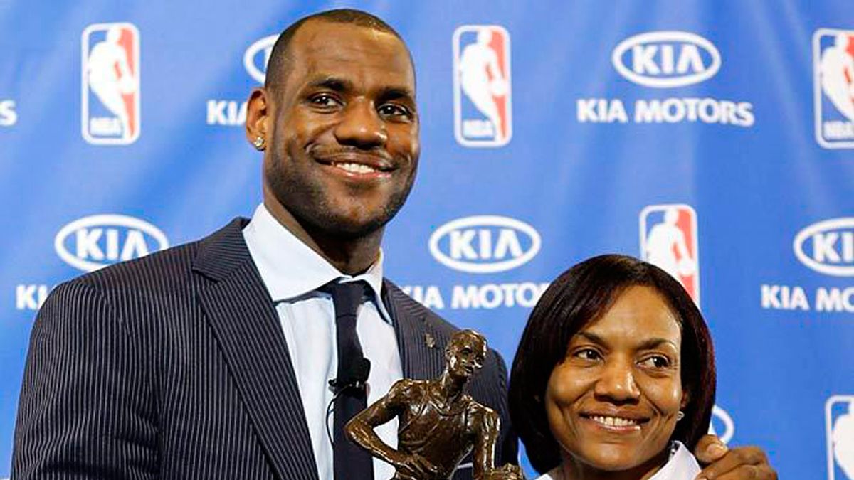 La madre de LeBron James, la inspiración del gran basquetbolista
