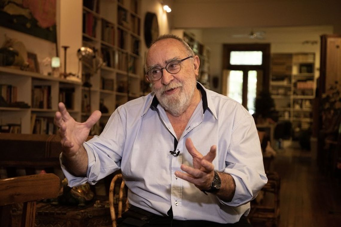 El artista plástico Fernando Fazzolari fue hallado sin vida en su departamento del barrio de Monserrat, atado a una silla.