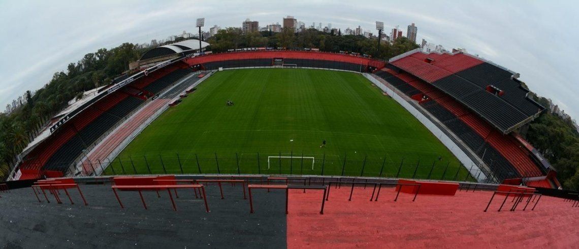 dEl club del Parque Independencia de Rosario deberá regularizar su situación
