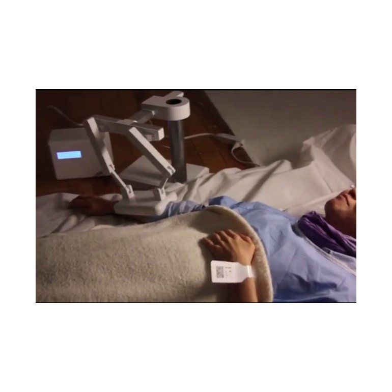 Un robot que te consuela antes de morir