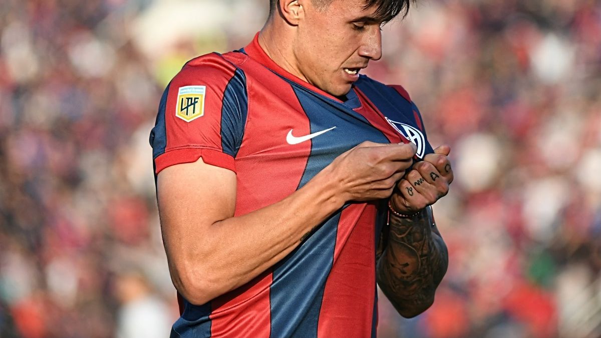 San Lorenzo Compró El Pase Del Delantero Adam Bareiro