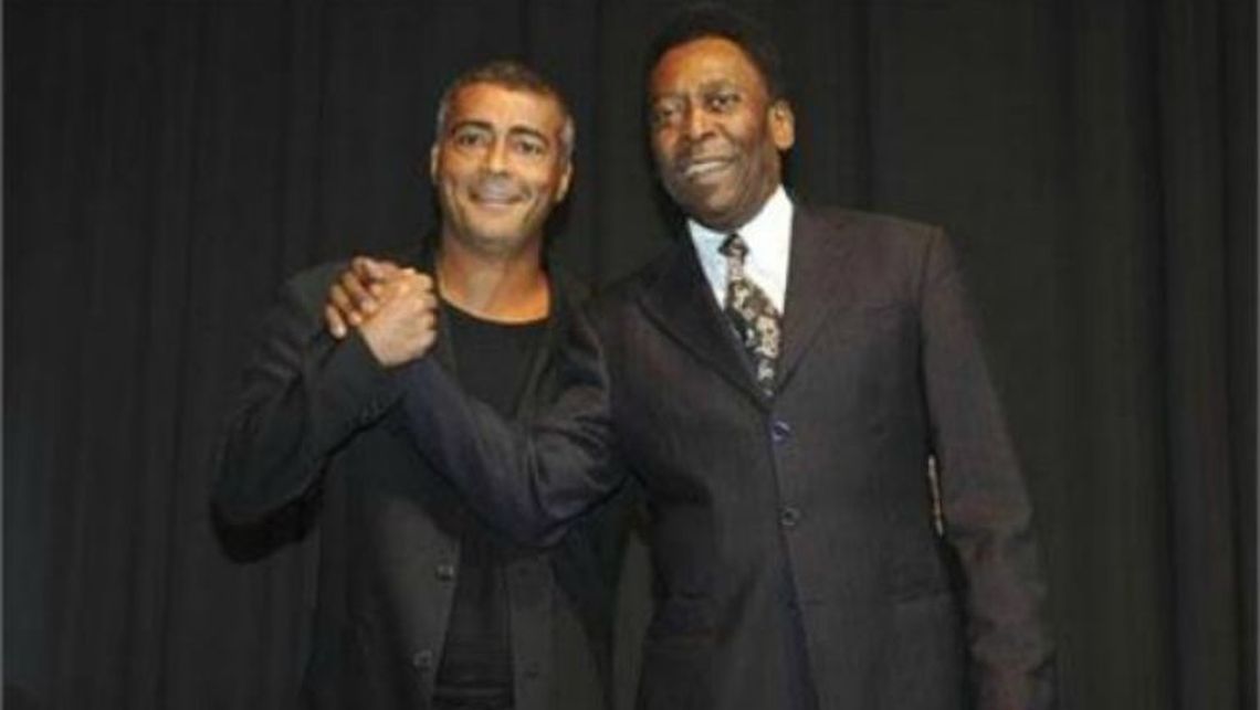 Romario le mandó fuerzas a Pelé