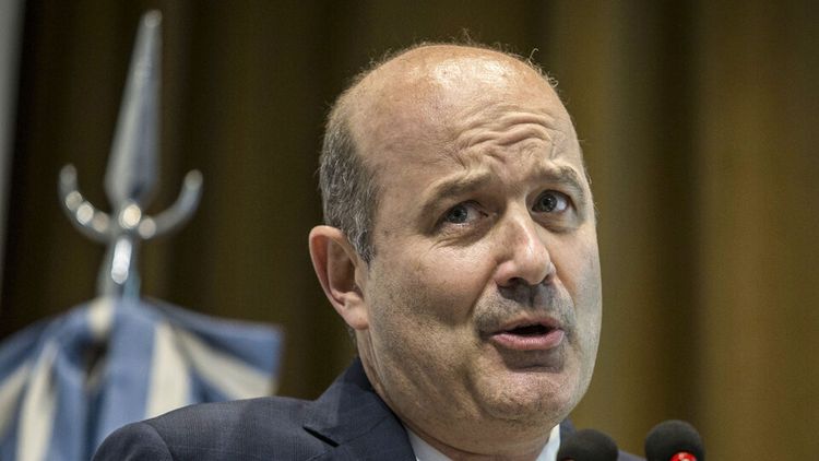 La Cancillería adjudicó un contrato millonario a la AACI, dirigida por María Josefina Rouillet, la esposa de Federico Sturzenegger.