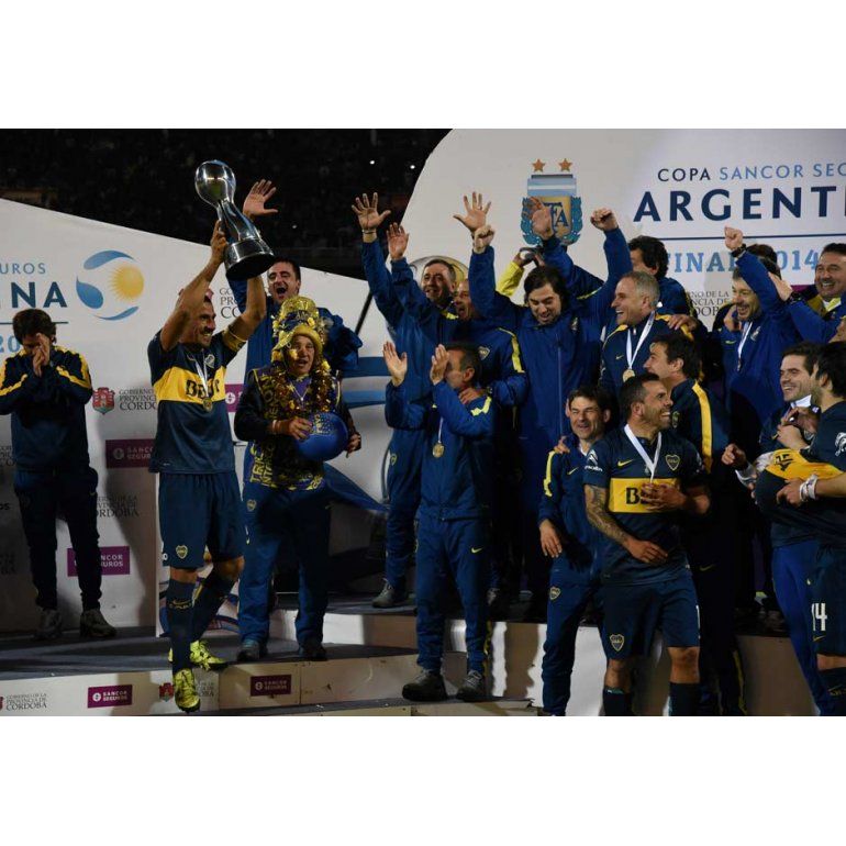 Dos veces en tres días | Con ayuda arbitral, Boca se quedó con la Copa Argentina