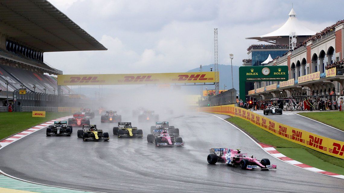 La Fórmula 1 aplaza su inicio y tiene nuevo calendario 2021.