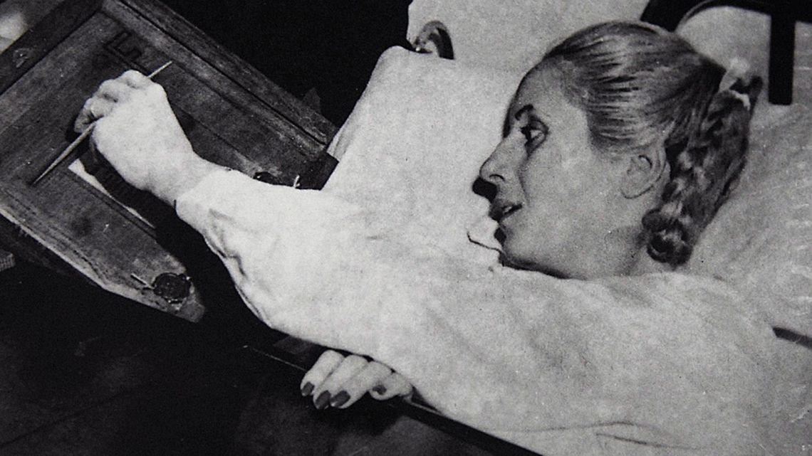 Eva Pern vot en la cama de un hospital de Avellaneda 