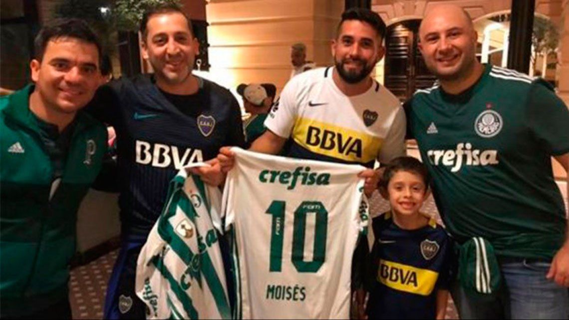 Hinchas de Boca salvan a un directivo de Palmeiras