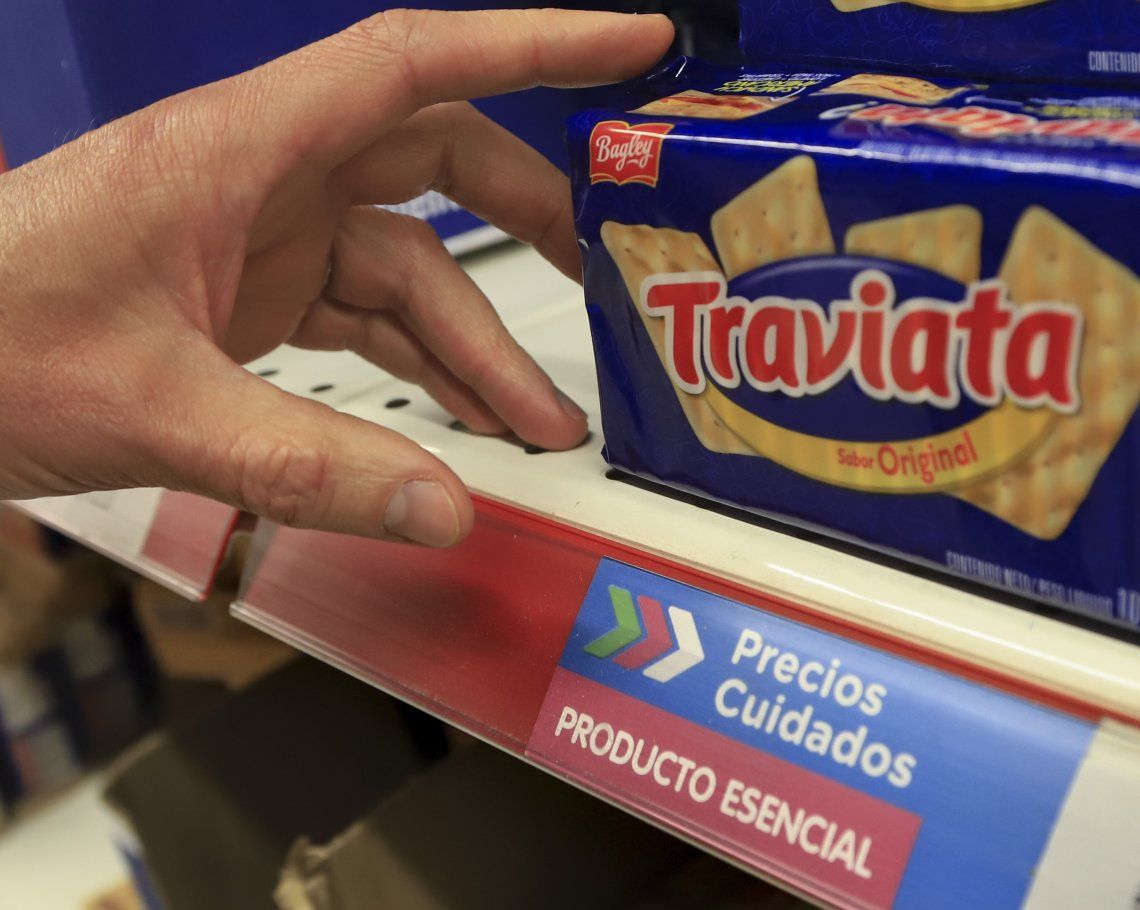 El especialista en defensa al consumidor sostiene que en traspaso se registraron fuertes incrementos.