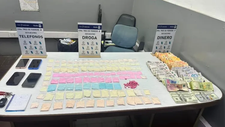 Cuatro mujeres fueron detenidas con un arsenal de droga sintética en Ciudadela. (Foto: PBA)
