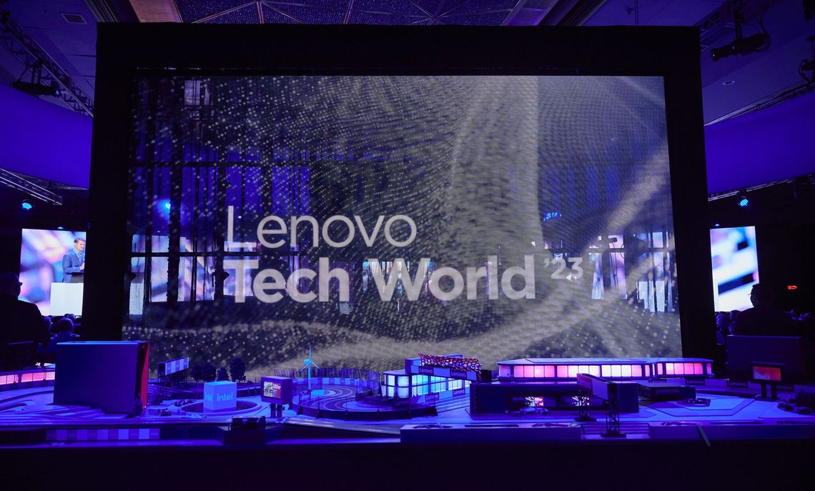 Lenovo presente en Tech World