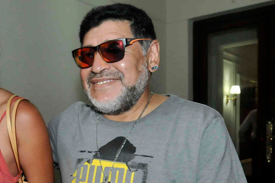 Maradona: No hablé ni tampoco pienso hablar con Bauza