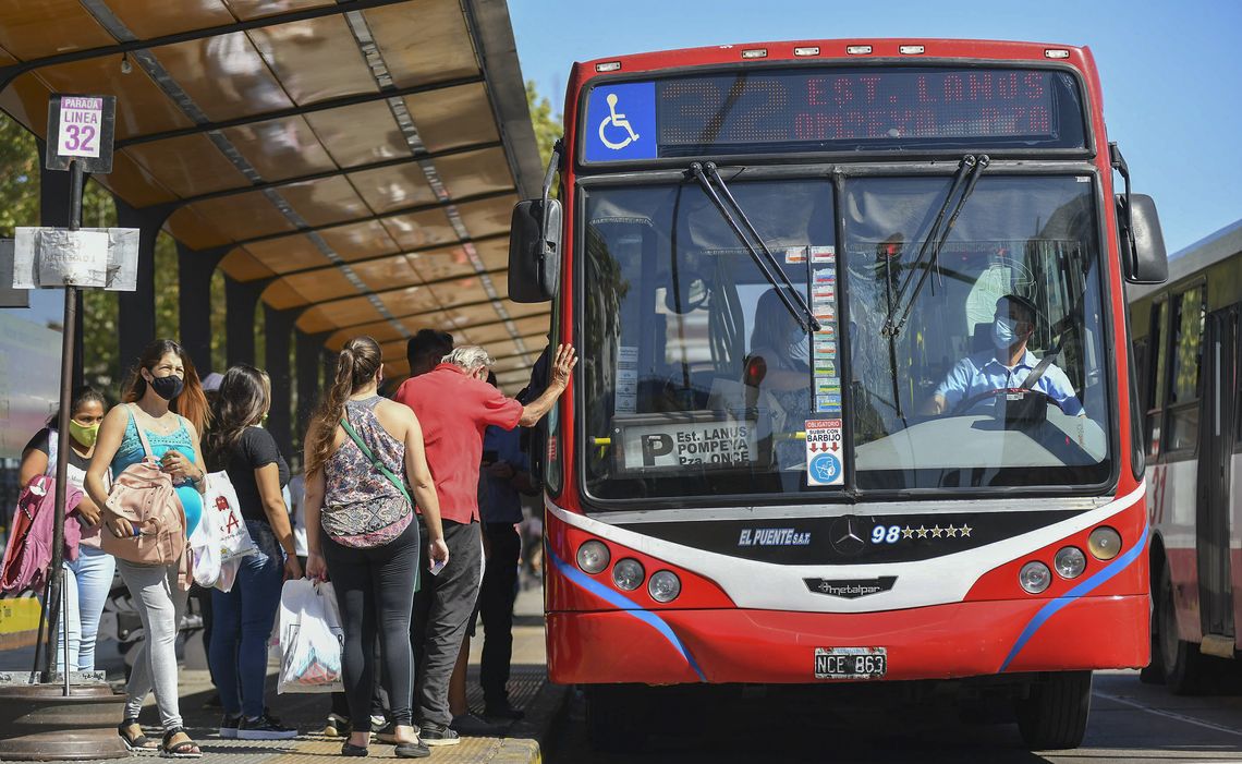 Los colectivos podrán circular con la totalidad del aforo y ahora la lupa estará puesta en la frecuencia.