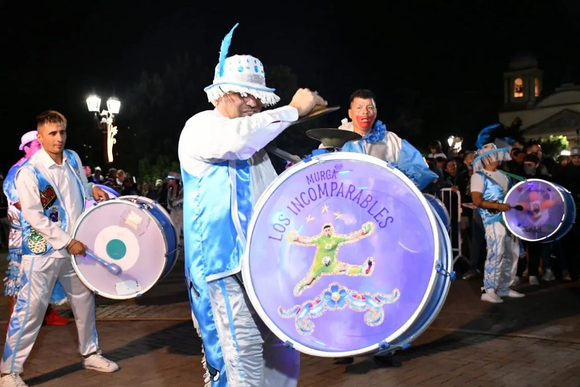 Miles de vecinos disfrutaron del carnaval en Morón