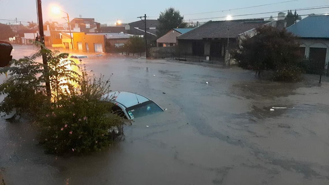 Ya llovieron 250 milímetros en Bahía Blanca.