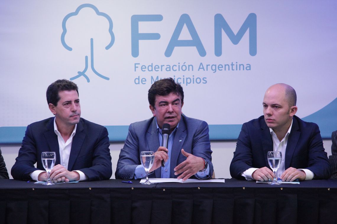 Fernando Espinoza: Esta Federación Argentina de Municipios es el símbolo del federalismo de la Argentina