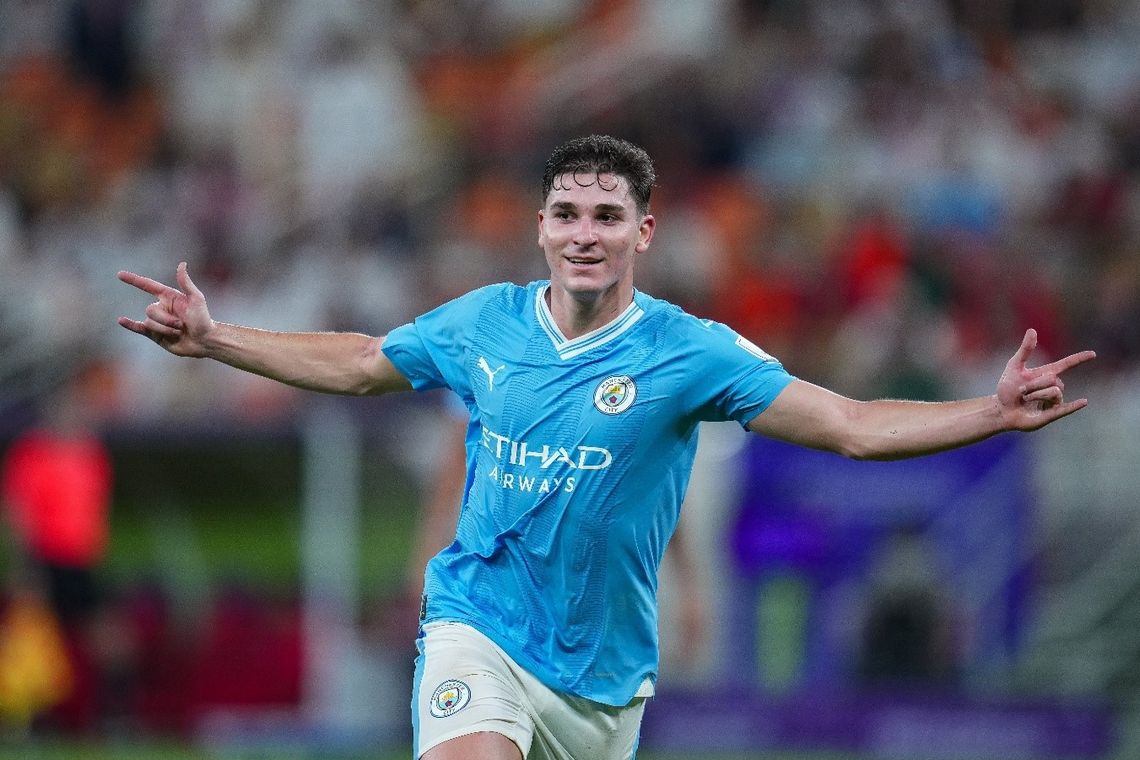 Manchester City apunta a otro triplete y sueña con la Champions