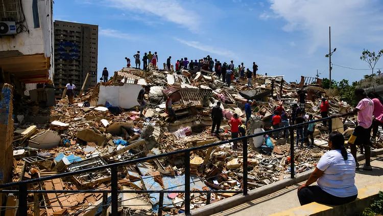 Venezuela: elevan a 2.645 la cifra de muertos por el doble terremoto