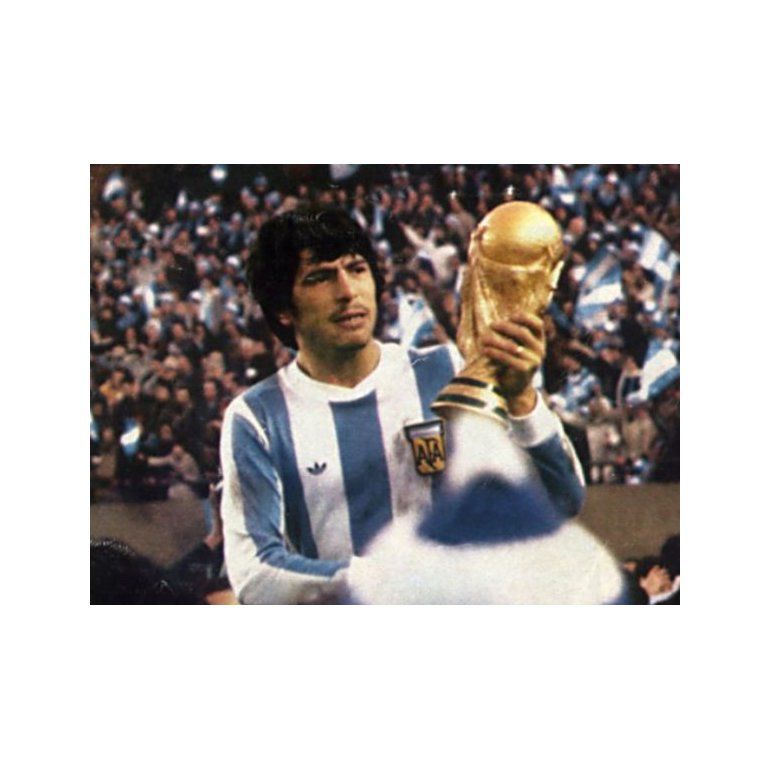 Passarella rompió el silencio y habló del aniversario del Mundial 78