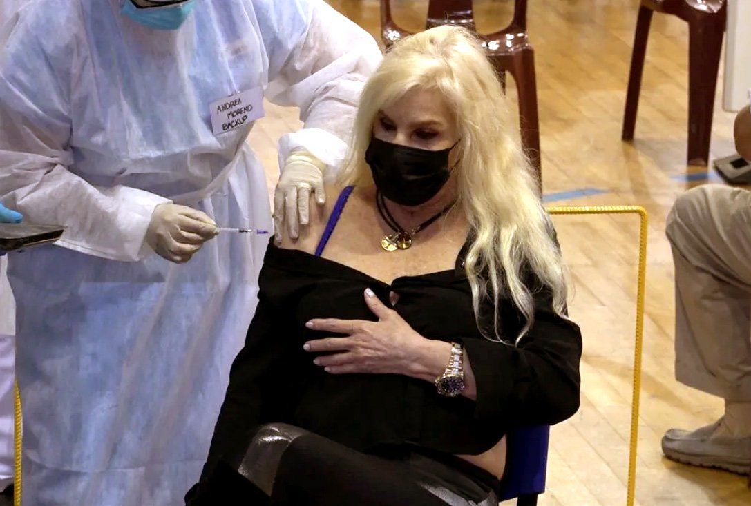 Susana Giménez fue vacunada en Uruguay
