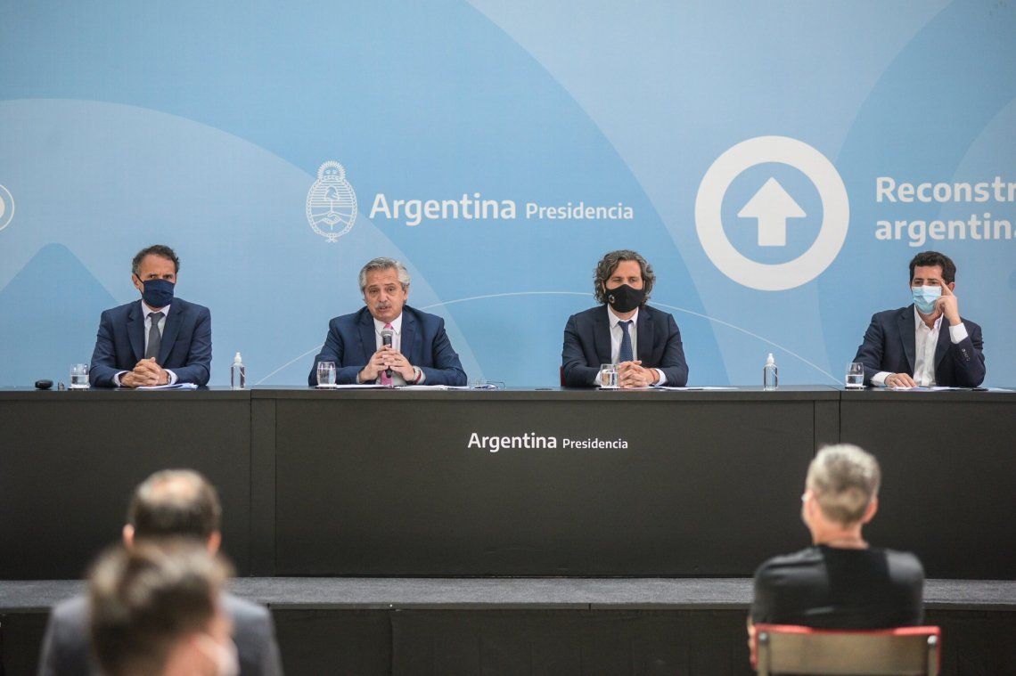 Alberto Fernández encabeza la primera reunión de gabinete