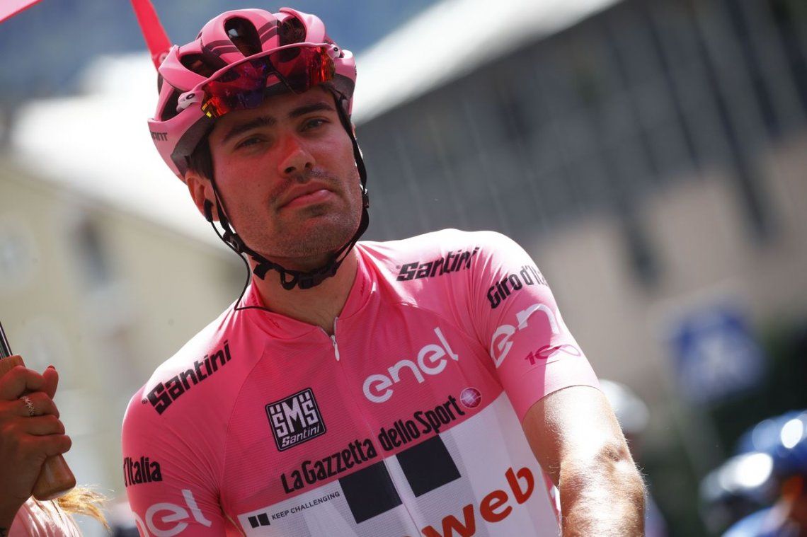 Iba primero en el Giro de Italia y...¡lo atacó la diarrea!