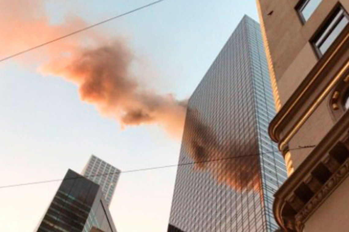 Nueva York: ardió el techo de la Trump Tower