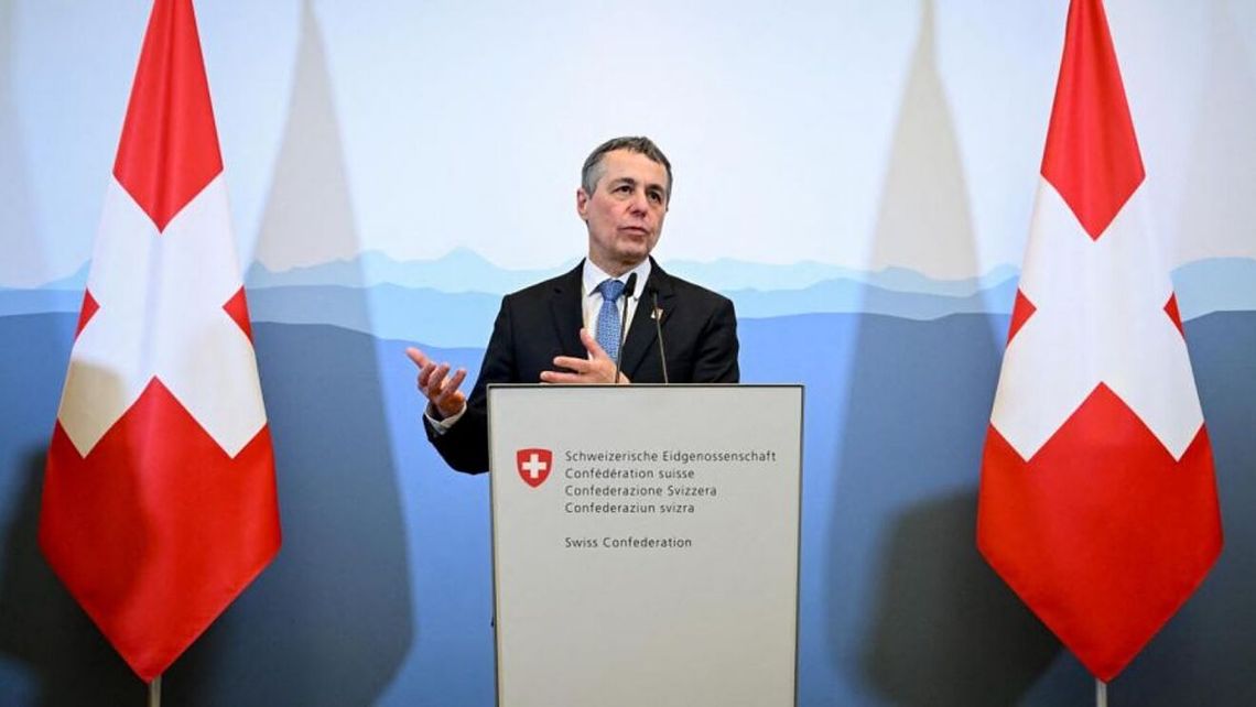 Cassis reconoció que esta decisión no tiende un puente de simpatía con Rusia y reduce las posibilidades de que Suiza sea escenario de conversaciones de paz o actúe como mediador.