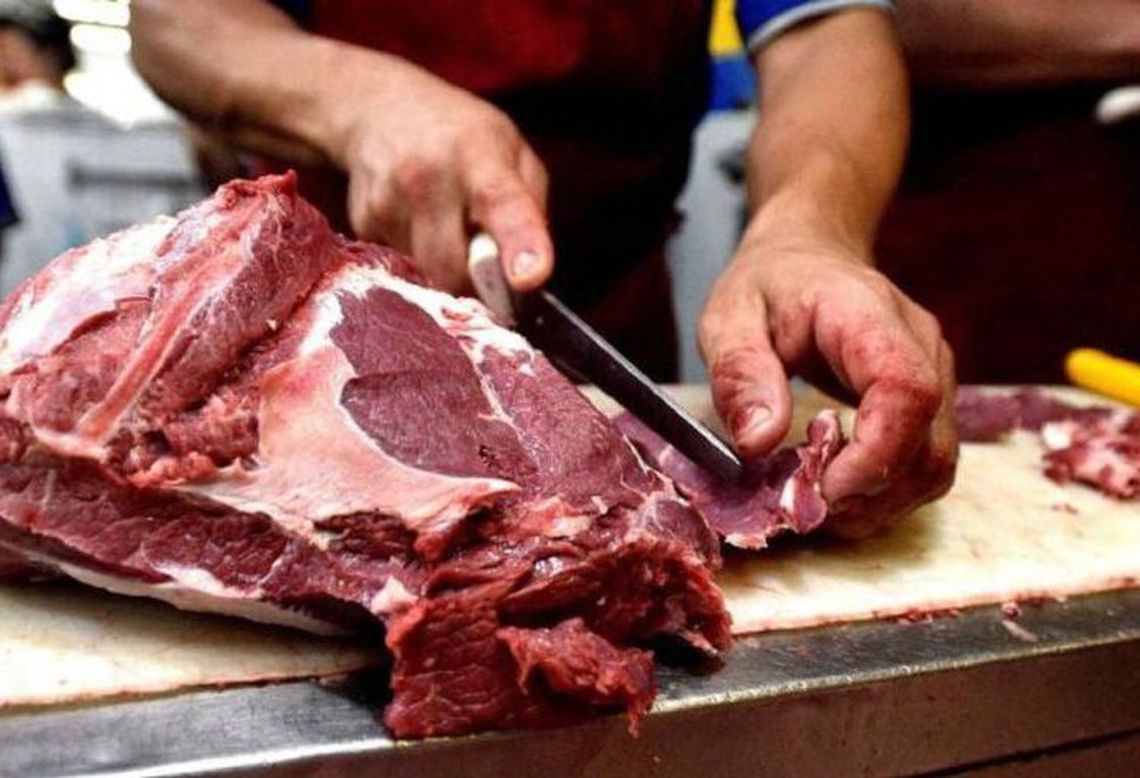 Los aumentos más relevantes en productos de consumo masivo fueron en las carnes (6