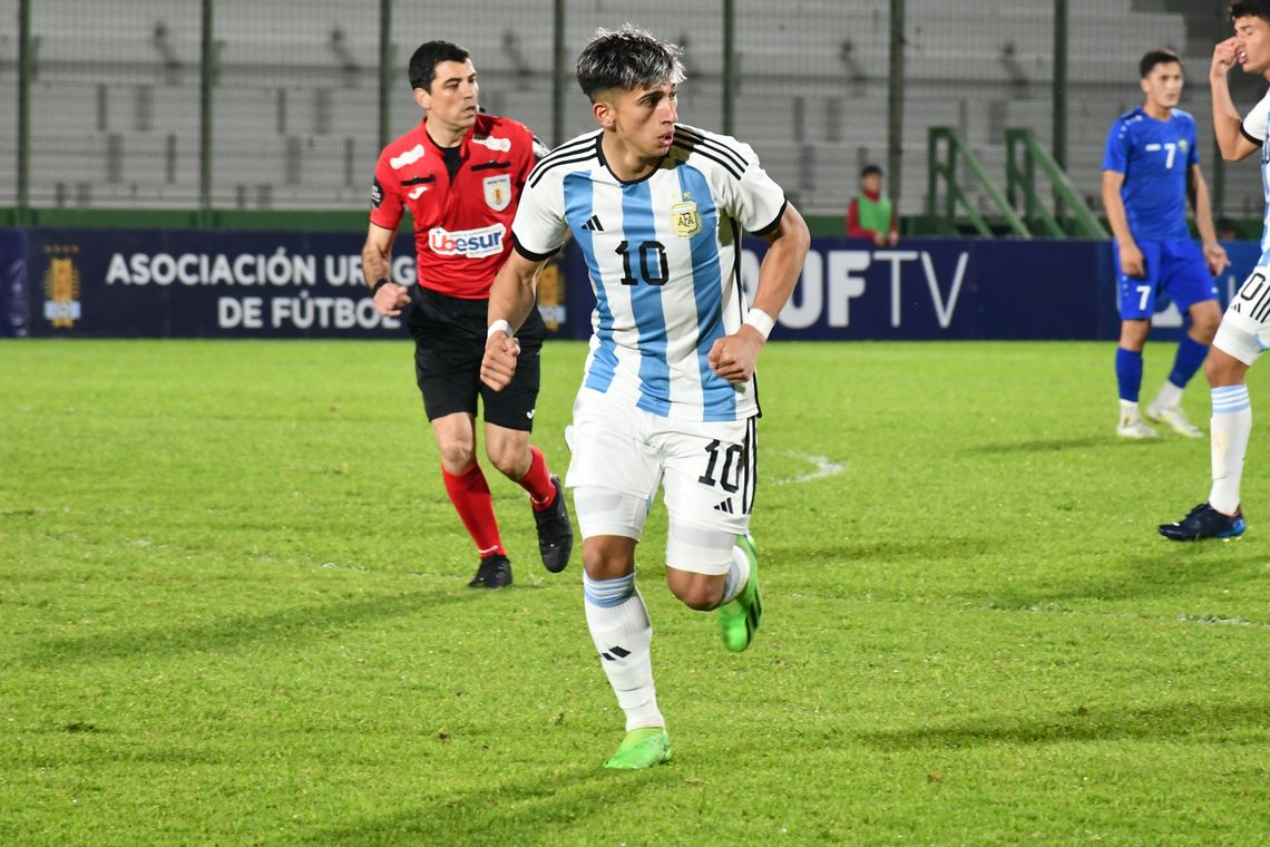 La selección sub-20 se impuso en el cuadrangular uruguayo