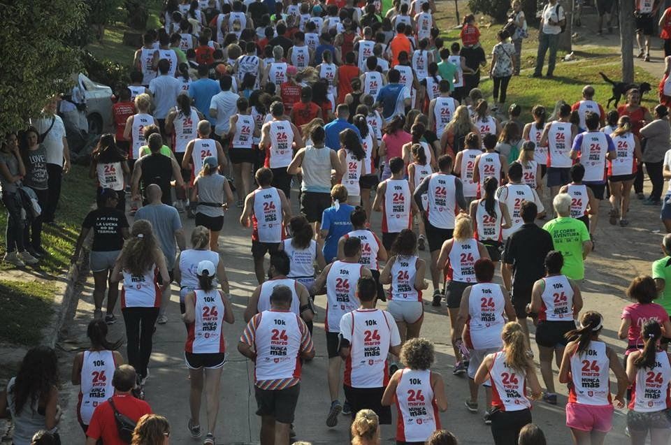 Más de 8 mil vecinos corrieron maratón por la Memoria