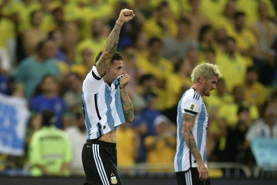 Otamendi convirtió el gol de un triunfo histórico de la Selección Argentina en el Maracaná.