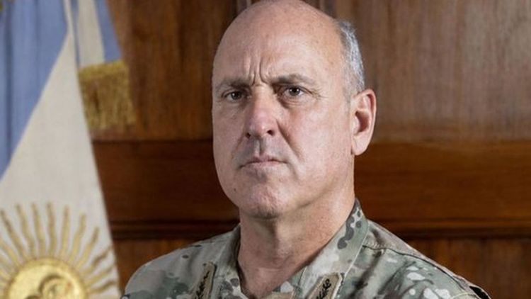 El Ministro de Defensa, el teniente general Carlos Presti, designó al General de Brigada Pablo Plaza como el nuevo titular de la Obra Social de las Fuerzas Armadas (OSFA).